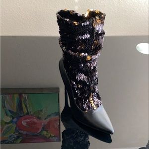 Black and Gold Sequins boots